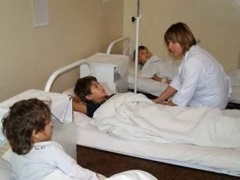 Генпрокурор России поручил выяснить, кто травит детей в школах и детсадах