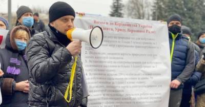 В Украине снова митингуют против повышения тарифов: акции прошли во многих регионах