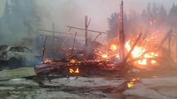 Пожар уничтожил имущество жителя Кич-Городка на 1,5 млн рублей