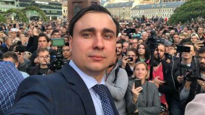 Угроза уголовного преследования заставит Жданова остаться за границей