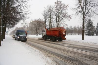 ГАИ Гродно: не паркуйте машины вблизи дороги – это мешает работе снегоуборочной техники. В Беларусь приходит циклон Ларс