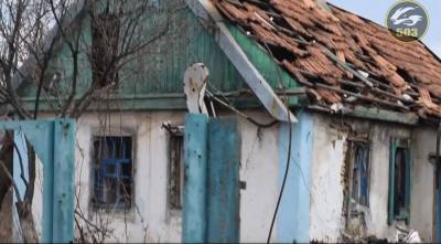 Террористы «ДНР» выстрелом из ПТУРа попали в жилой дом