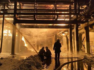 На заводе "Уфаоргсинтез" в Уфе произошёл пожар