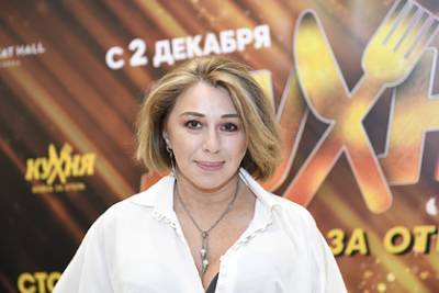 Украина признала певицу Алену Апину угрозой национальной безопасности