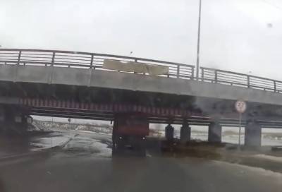 В Петербурге «Мост глупости» поймал 202-й большегруз
