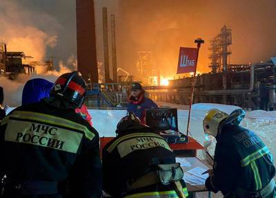 СК возбудил дело по факту пожара на заводе "Уфаоргсинтез"
