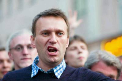 Навального сравнили с домохозяйкой, только – бешеной