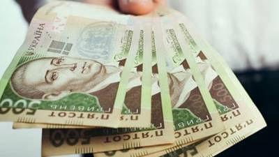 В Киеве бухгалтер одного из вузов присвоила почти 3 миллиона