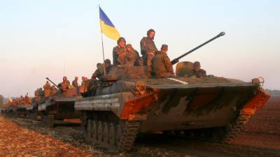 Киев раскрыл планы по закупкам оружия НАТО для ВСУ в 2021 году