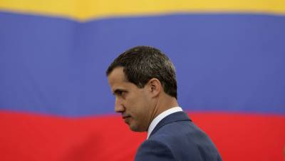 Хуан Гуайд - ЕС больше не считает Гуайдо временным президентом Венесуэлы - gazeta.ru - Венесуэла - Брюссель