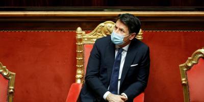 Коалиция разваливается. Премьер Италии во вторник собирается подать в отставку