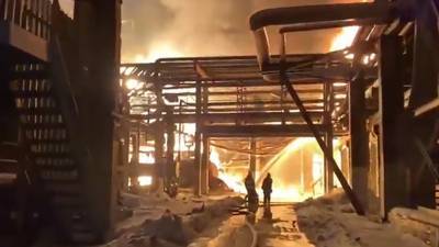 В Уфе ликвидировали пожар на заводе