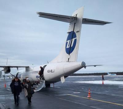В ХМАО из-за поврежденного фюзеляжа отложили рейс авиакомпании «Ютэйр»