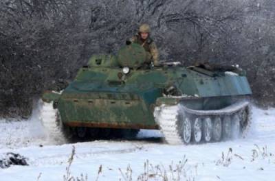 В ООС снова неспокойно: Оккупанты семь раз нарушили перемирие на Донбассе, ранен военный