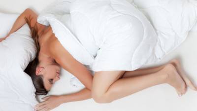Ученые выяснили, что послеобеденный сон полезен для здоровья