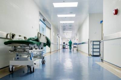 В столичной больнице произошло нападение: Пациента подрезал неизвестный