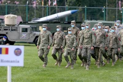 Рада приняла закон Зеленского о допуске иностранных войск на учения в Украину
