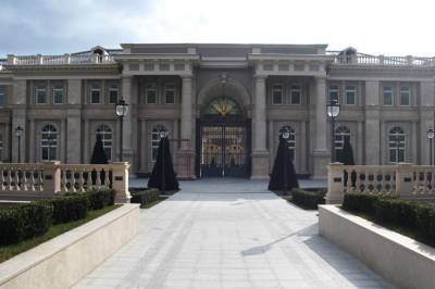 Кремль не будет разглашать данные о владельце дворца в Геленджике