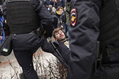 В Москве два человека задержаны по уголовным делам об акции 23 января