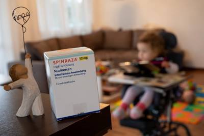 Петербург не стал покупать препарат «Спинраза» для детей с СМА из-за «отказа» их родителей