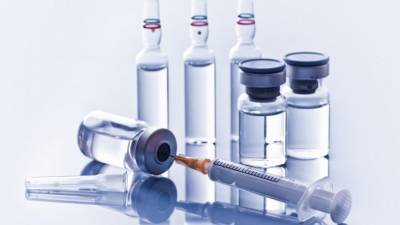 Третья вакцина от COVID-19 в России проходит процедуру регистрации