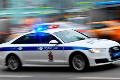 Российский водитель воткнул отвертку в глаз гаишнику