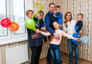 В Беларуси проиндексировали размер семейного капитала. Узнали, сколько получат многодетные родители в этом году