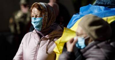 На Украине выяснили, что гражданам запрещено прививаться от COVID-19
