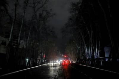 Иран без света: криптовалютные фермы вызвали коллапс энергетической сети крупных городов