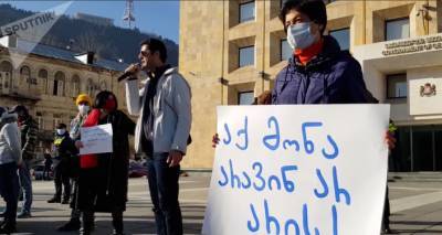 В Тбилиси прошла новая акция против ограничений из-за пандемии коронавируса - видео