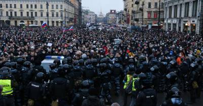 ЕС рассмотрит следующие шаги после массовых арестов в России
