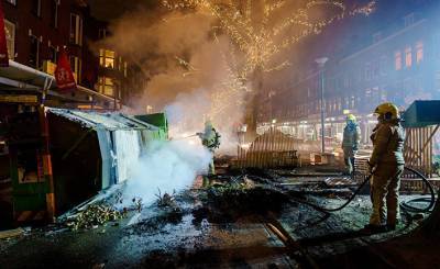 The Guardian (Великобритания): в Голландии третью ночь продолжаются беспорядки из-за комендантского часа