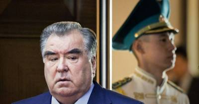 "Уничтожен полностью": президент Таджикистана объявил о победе над коронавирусом