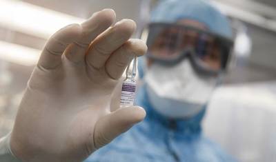 Третья российская вакцина от коронавируса готова к широкому использованию