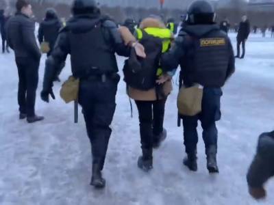 От Колокольцева требуют начать проверку из-за задержаний журналистов на митингах