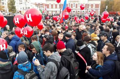 Политолог назвал причину протестов в России
