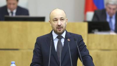 Депутат Щапов пообещал продолжить работу покойного коллеги Шурчанова