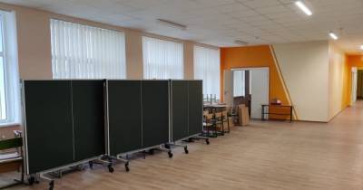 Після ремонту за 21 млн грн з учнів сільської школи на Львівщині збирають по 150 грн
