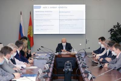 Перспективы ИЖС в регионе Игорь Артамонов обсудил на встрече с вице-президентом "Сбербанка"