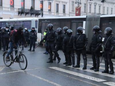 СК: После акций протеста по России завели 20 уголовных дел