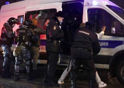 В России в результате незаконных акций протеста возбуждено 20 уголовных дел