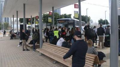 Четверо суток в ожидании автобуса: на что больше всего жалуются пассажиры в Израиле