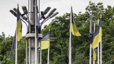 Украинские политики скрывают, кто зарабатывает на реверсе газа