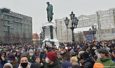 После несанкционированных акций 23 января по всей России возбудили 20 уголовных дел