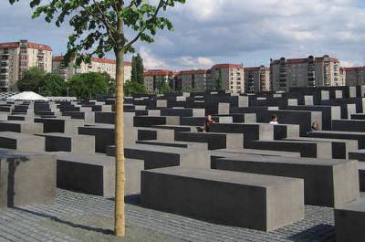 Когда в мире чтут память жертв Холокоста