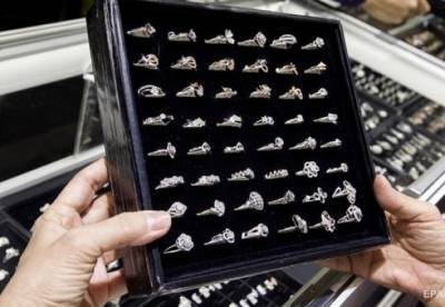 В мире растет спрос на бриллианты