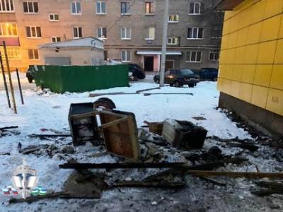 В Башкирии полицейские спасли женщин из горящей квартиры