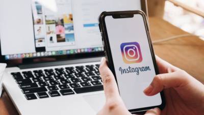 Россиян предупредили о слежке Instagram за пользователями