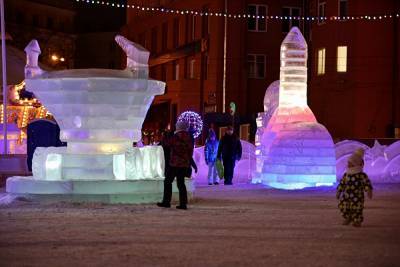 В Челябинске из-за потепления закрыли ледовый городок