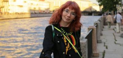 Бывшей «поэтессе Майдана» устроили травлю за критику «языкового закона»